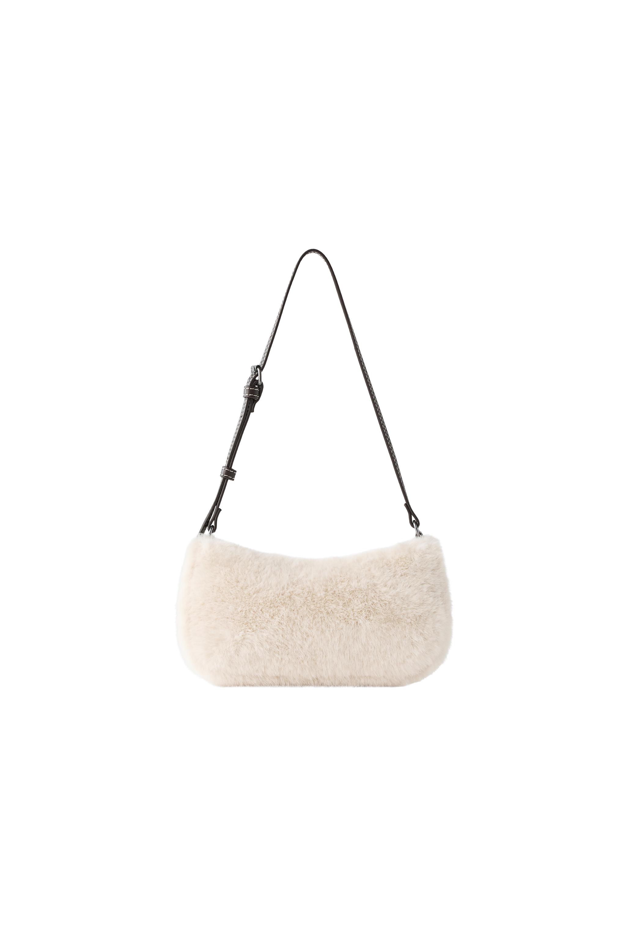 バッグ JentLouis Faux fur shoulder bag FAUX FUR SHOULDER BAG - Off White | ZARA United States