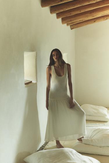 TOTAL LOOK - Visón vigoré de Zara - Imagen 0