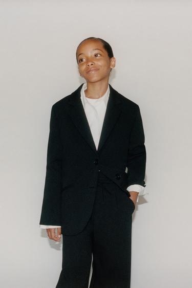 BLAZER بيزك - أسود الخاص بـ Zara