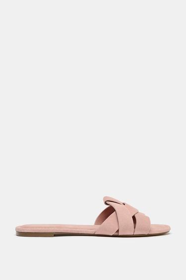 FLAT LEATHER CROSS-STRAP SANDALS - Pink by Zara