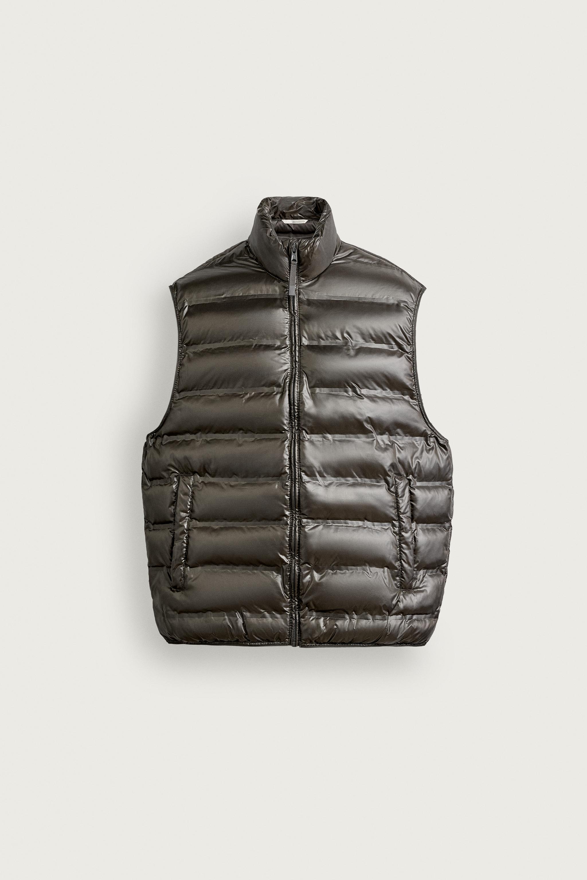 LIGHTWEIGHT WATER REPELLENT QUILTED VEST — Khaki