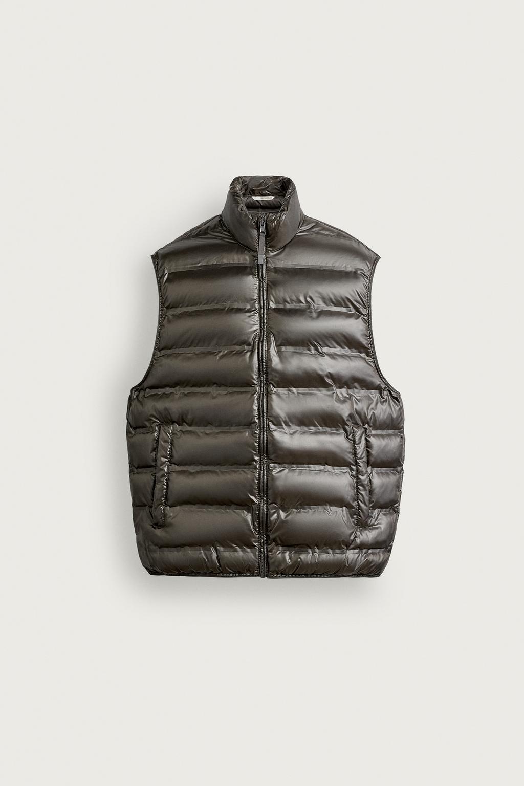 LIGHTWEIGHT WATER-REPELLENT PUFFER GILET