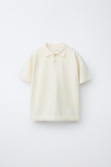 ОДНОТОННОЕ ПОЛО С РЕЛЬЕФНЫМ УЗОРОМ — ЭКРЮ от Zara