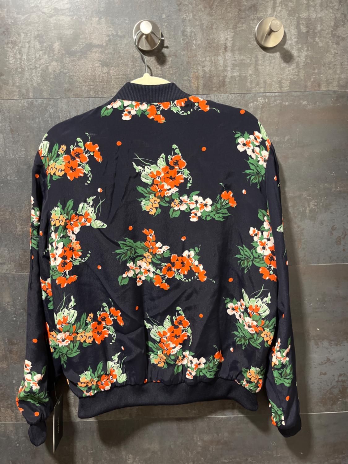 CAZADORA BOMBER ESTAMPADO FLORAL - Image 2