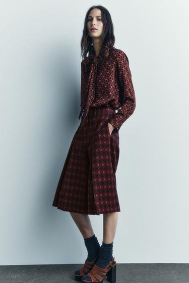 PLEATED PRINT BERMUDA SHORTS ZW COLLECTION - Dark orange by Zara - Image 0