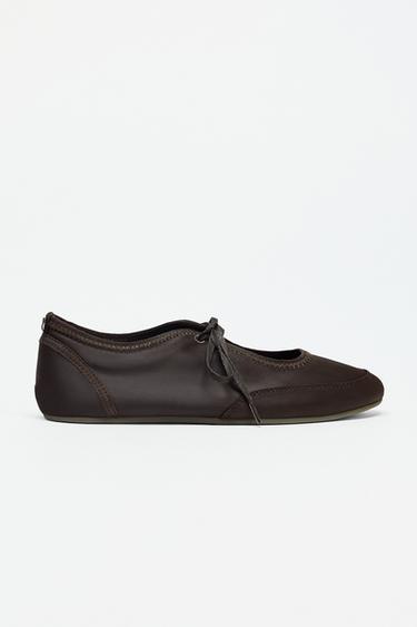 SPORTS BALLERINA WITH LACES - Brown by Zara