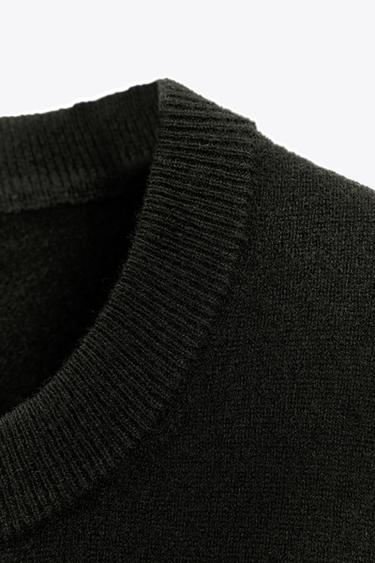 OVERSIZED 100% WOOL KNIT SWEATER - Black by Zara - Image 8