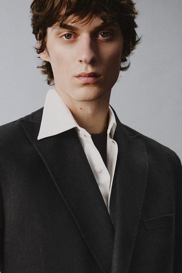 BLAZER CRUZADA TRAJE LINO - LYOCELL - Negro de Zara