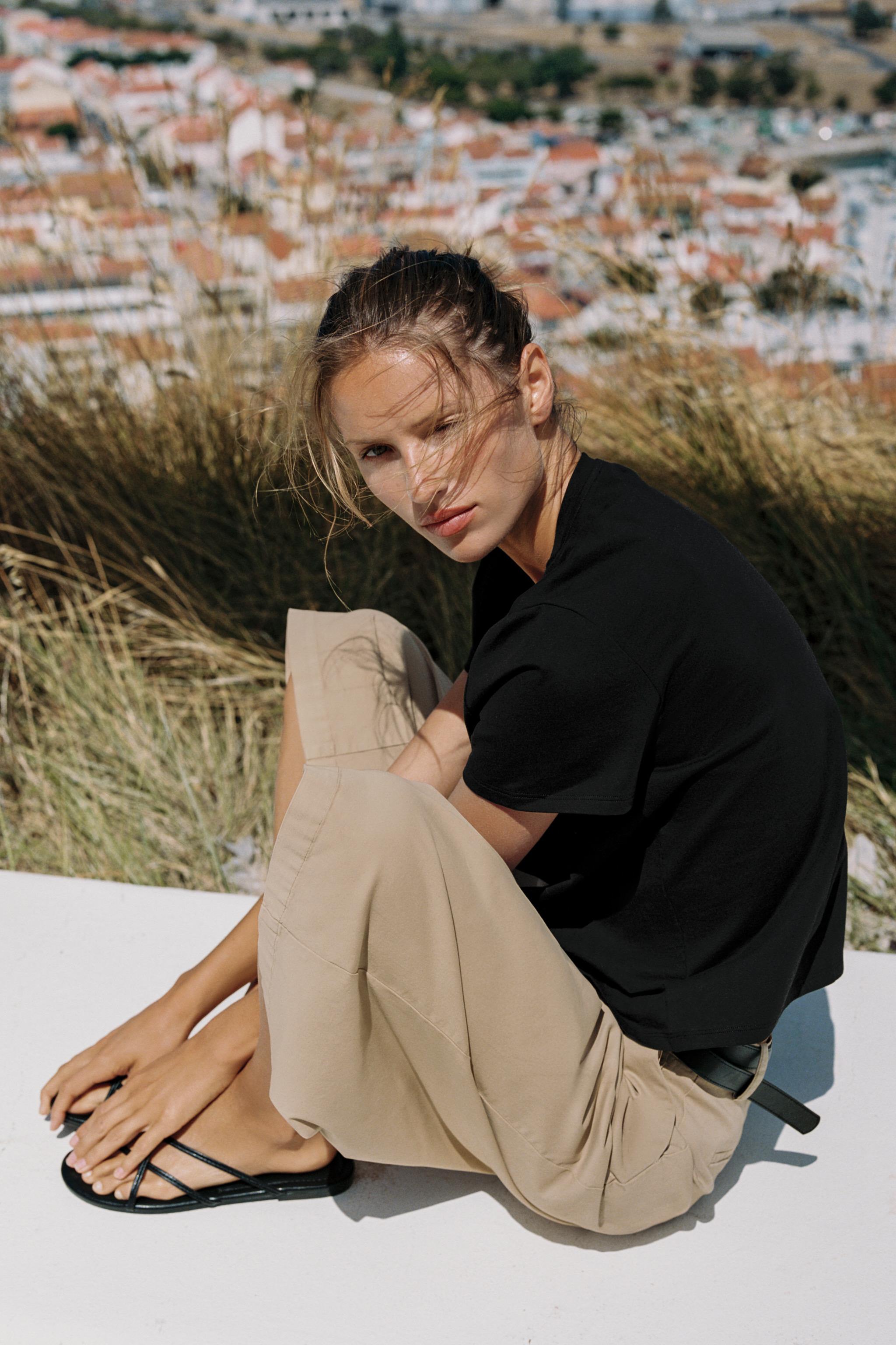 LONG BELTED SHORTS — taupe brown