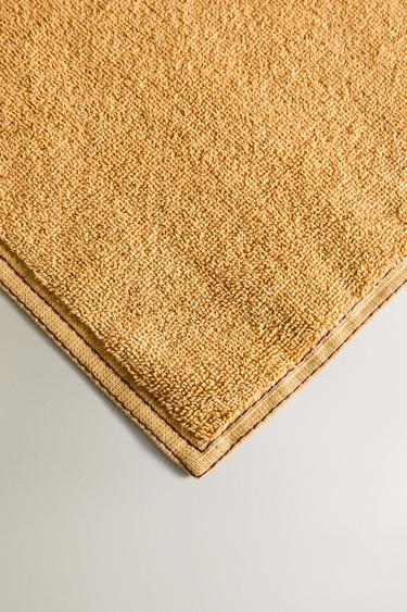 DOUBLE TOPSTITCHING BATH TOWEL - Curry by Zara - Image 2