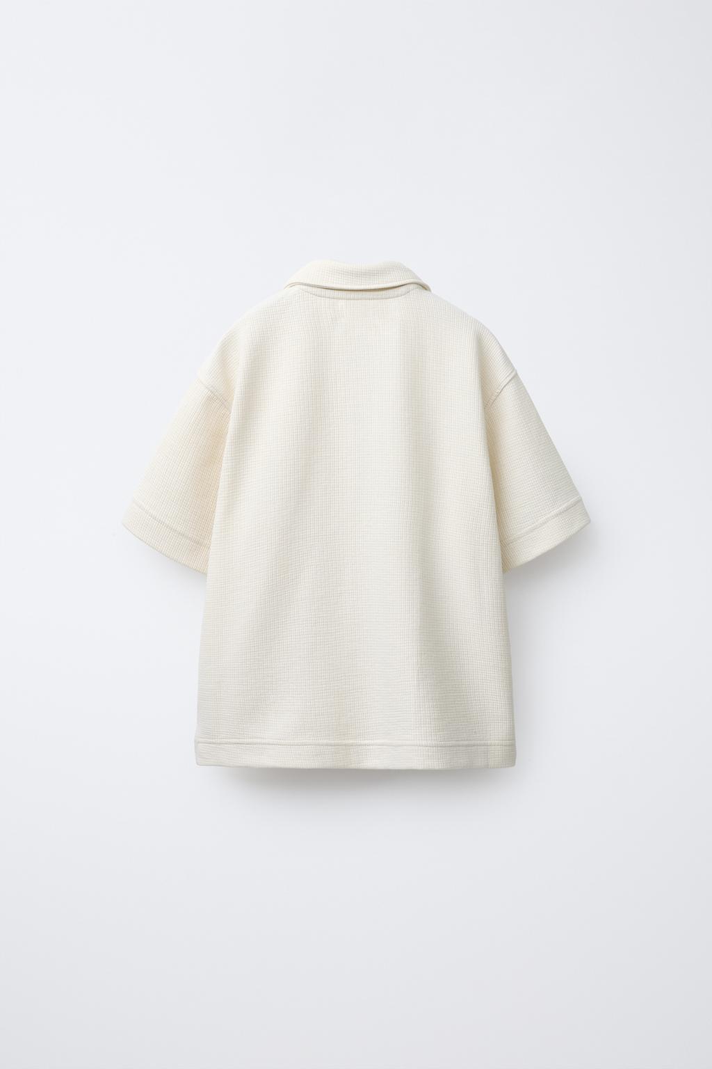 TEXTURED KNIT SHIRT
