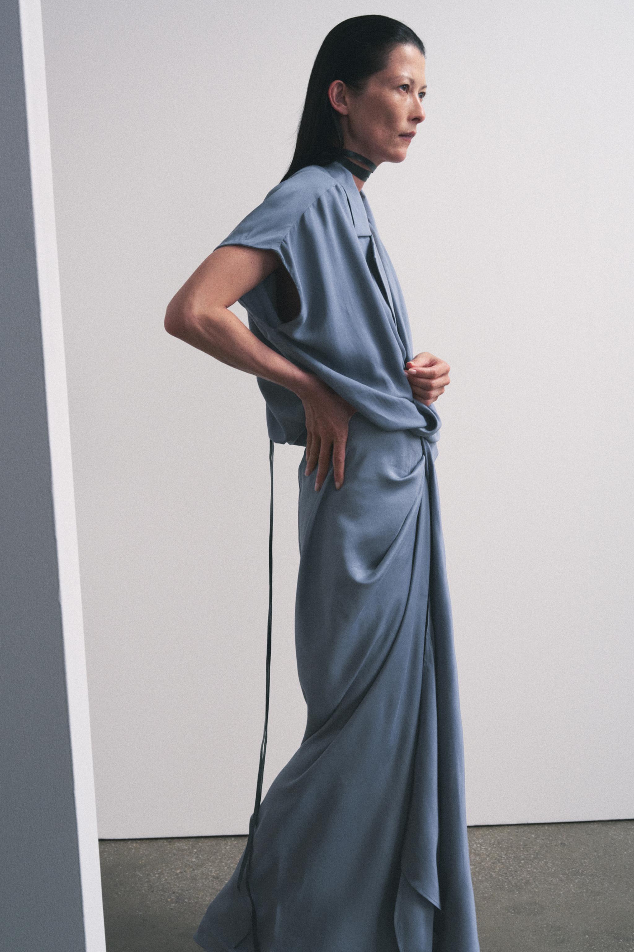 detached sleeve dress グレー　S ZW COLLECTION SATIN EFFECT WRAP DRESS - Blue / Gray | ZARA
