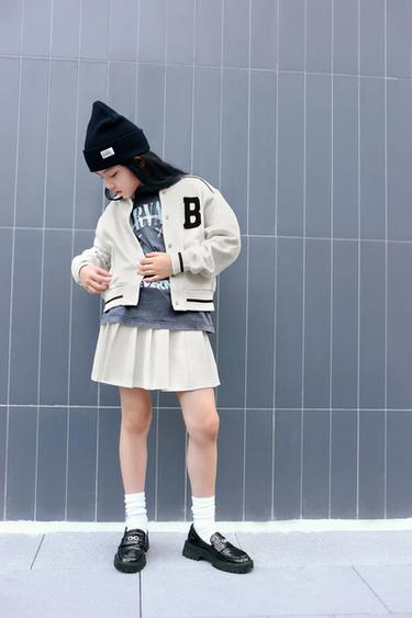 Zara 金屬細節樂福鞋 - 黑色 - 圖片 0