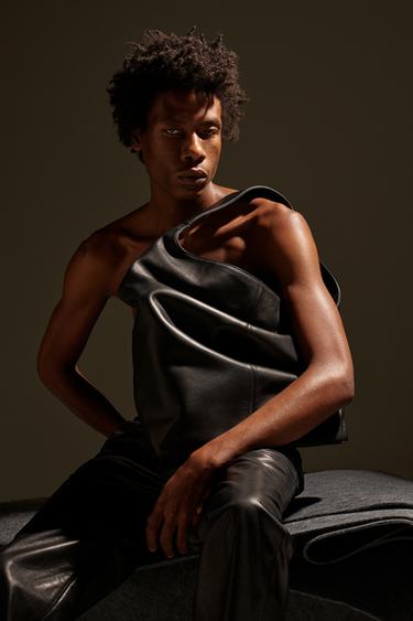 Zara KOŽNA SHOPPER TORBA – Crna