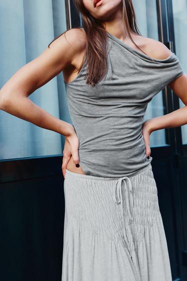 JUPE MI-LONGUE À FRONCES - Gris chiné de Zara - Image 2