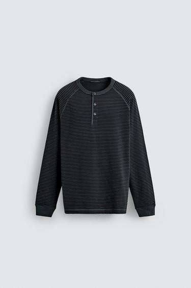 CAMISETA CUELLO PANADERO - rayas de Zara
