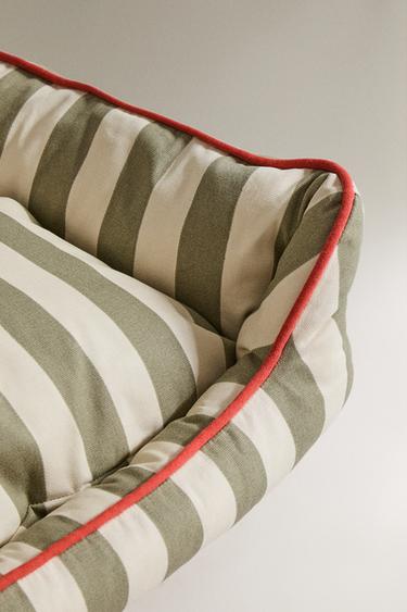 STRIPED PET BED WITH PIPING - Light green by Zara - Image 2