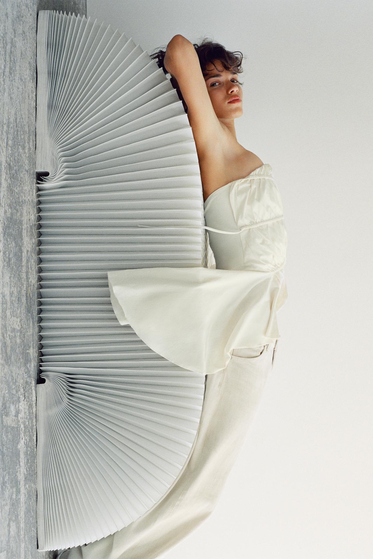 ASYMMETRIC PLEATED TOP — Oyster-white