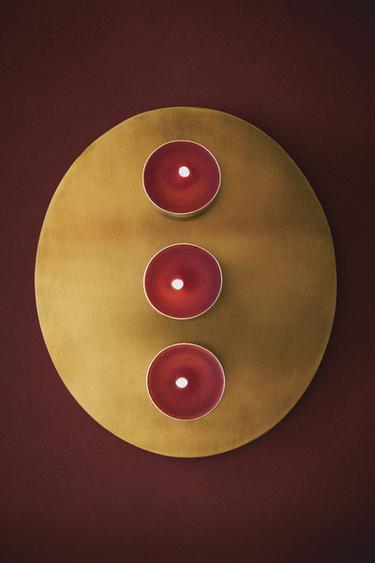 SET OF GINGERBREAD SCENTED TEALIGHTS (SET OF 8) - Red by Zara - Image 4