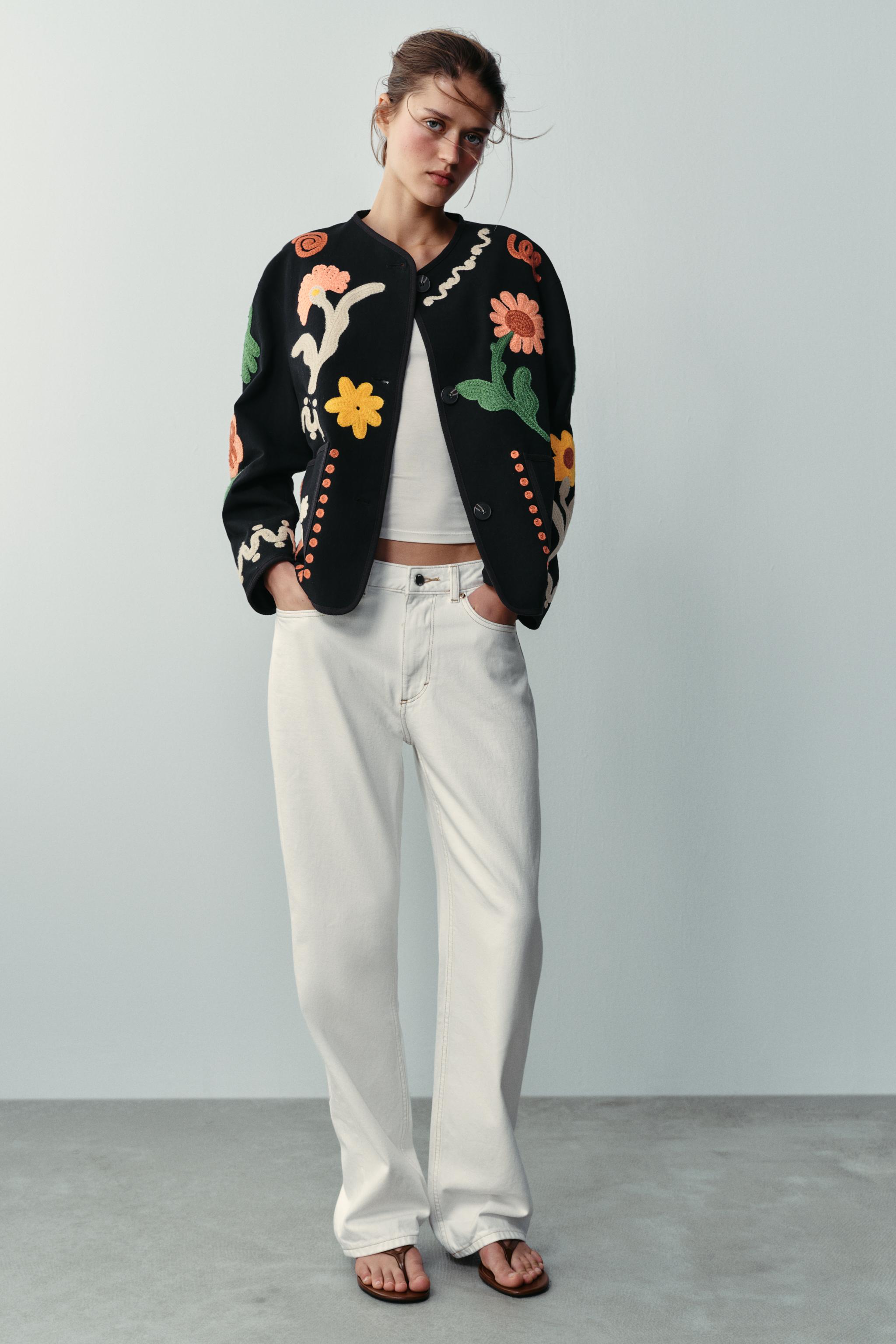 FLORAL EMBROIDERED JACKET
