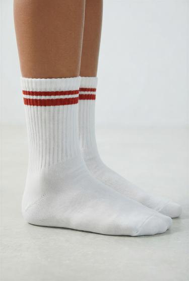 Zara THREE-PACK OF MEDIUM SPORT STRIPED SOCKS - White