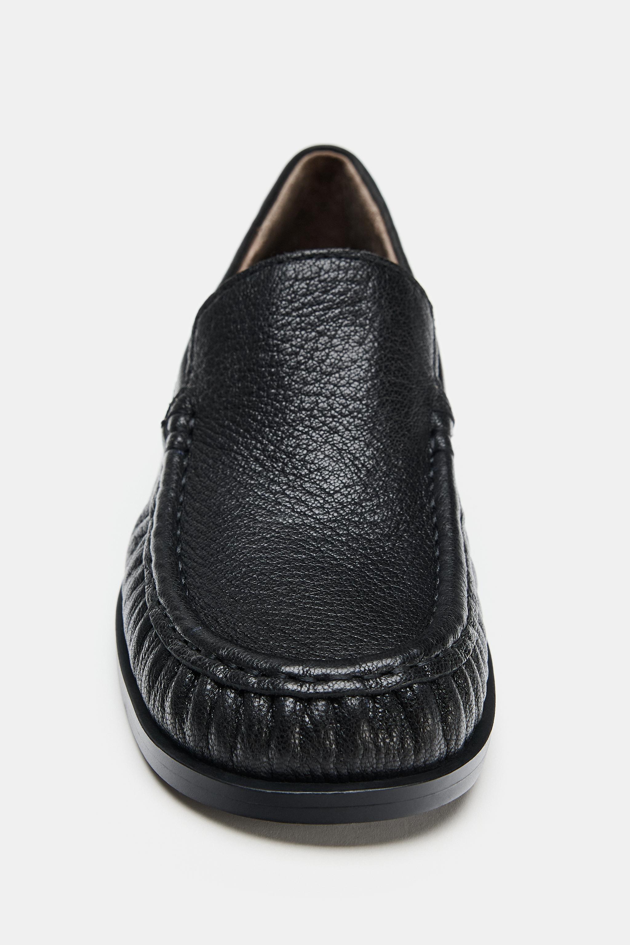 LEATHER LOAFERS