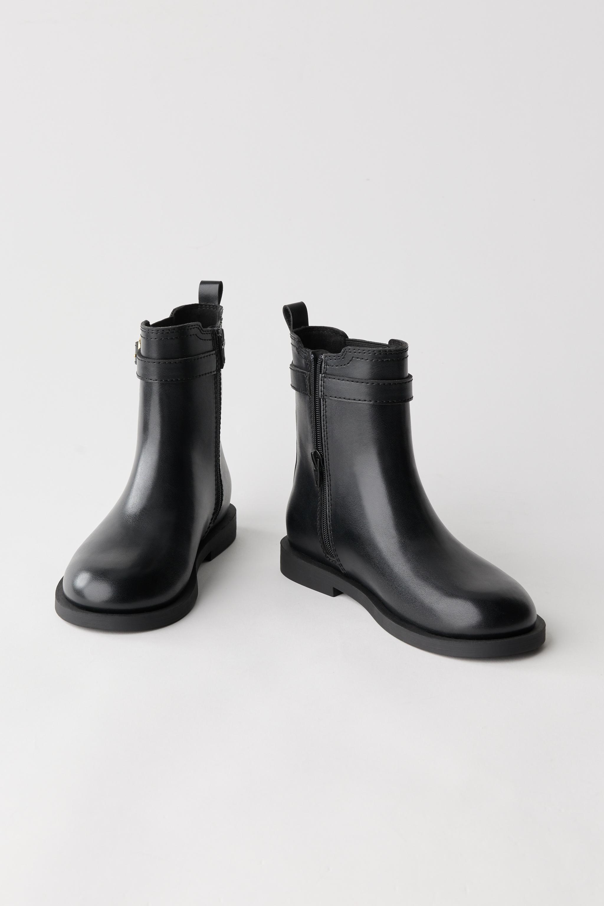 BUCKLE ANKLE BOOTS