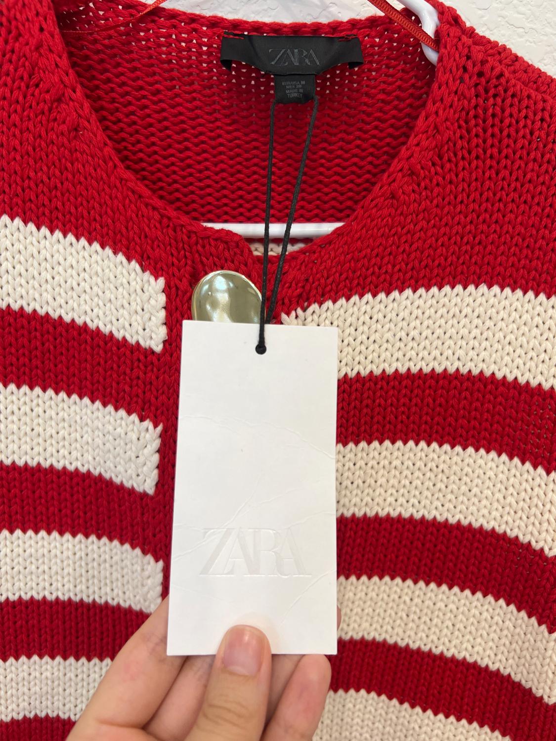 STRIPED KNIT VEST TOP - Image 3