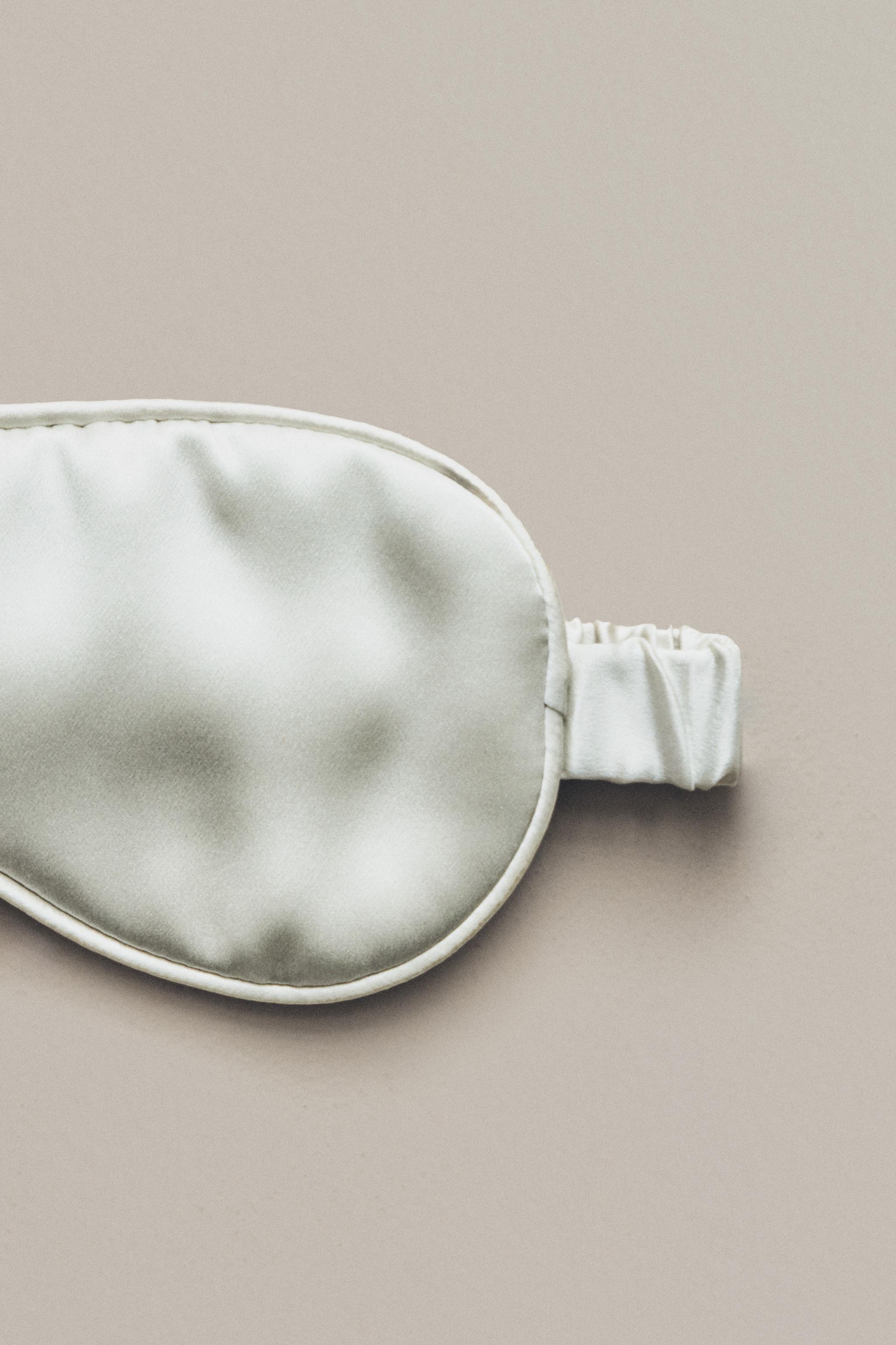 Zara MULBERRY SILK EYE MASK — фото 6