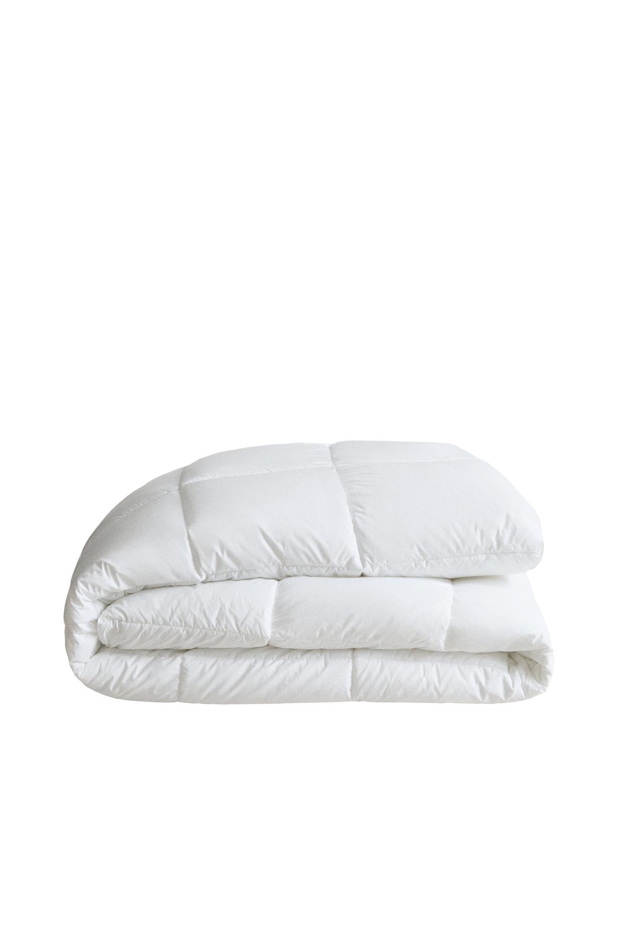 ОДЕЯЛО С НАПОЛНИТЕЛЕМ FEATHER TOUCH (300 Г/М²)