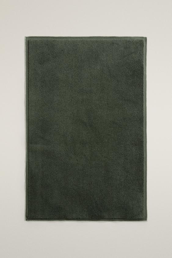 COTTON BATH MAT WITH OVERLOCK - Dark green by Zara - Image 0