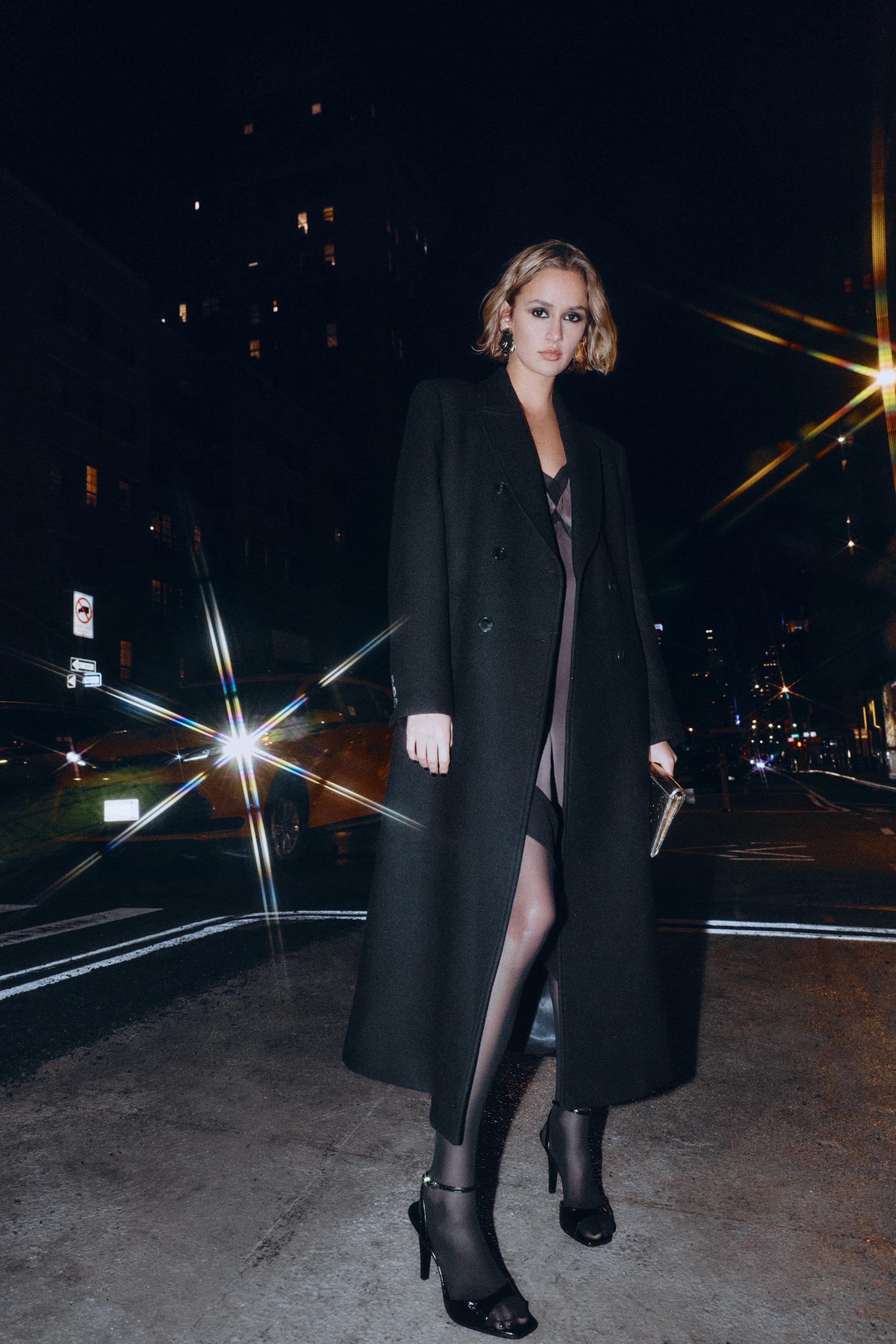 MANTEAU LONG À BOUTONNAGE CROISÉ