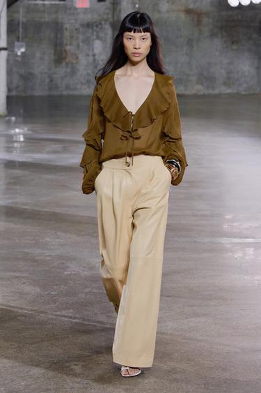 Zara RUFFLED FLOWY BLOUSE - Olive green - Image 0