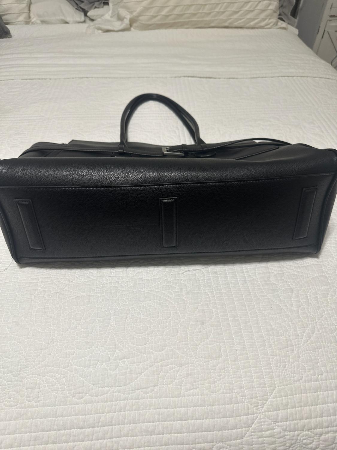 BOLSO DE MANO CINTURÓN - Image 2