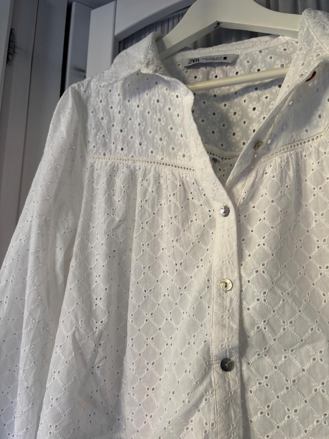 CROPPED SHIRT WITH CUTWORK EMBROIDERY - Image 3