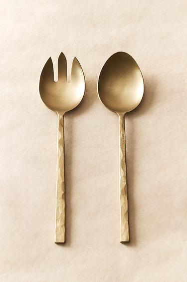 SET OF HAMMERED SALAD CUTLERY (SET OF 2) - Aged gold by Zara