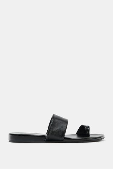 SANDALIAS PLANAS DE CUERO