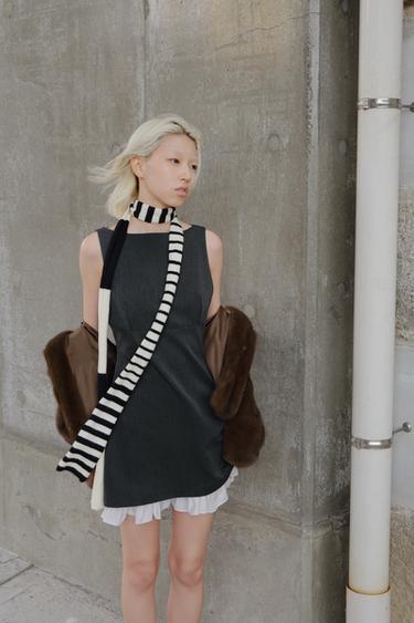 SHORT DRESS WITH RUFFLES - Anthracite Grey by Zara