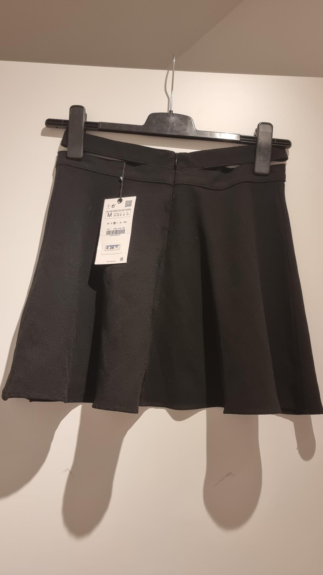 CUT-OUT MINI SKIRT - Image 2