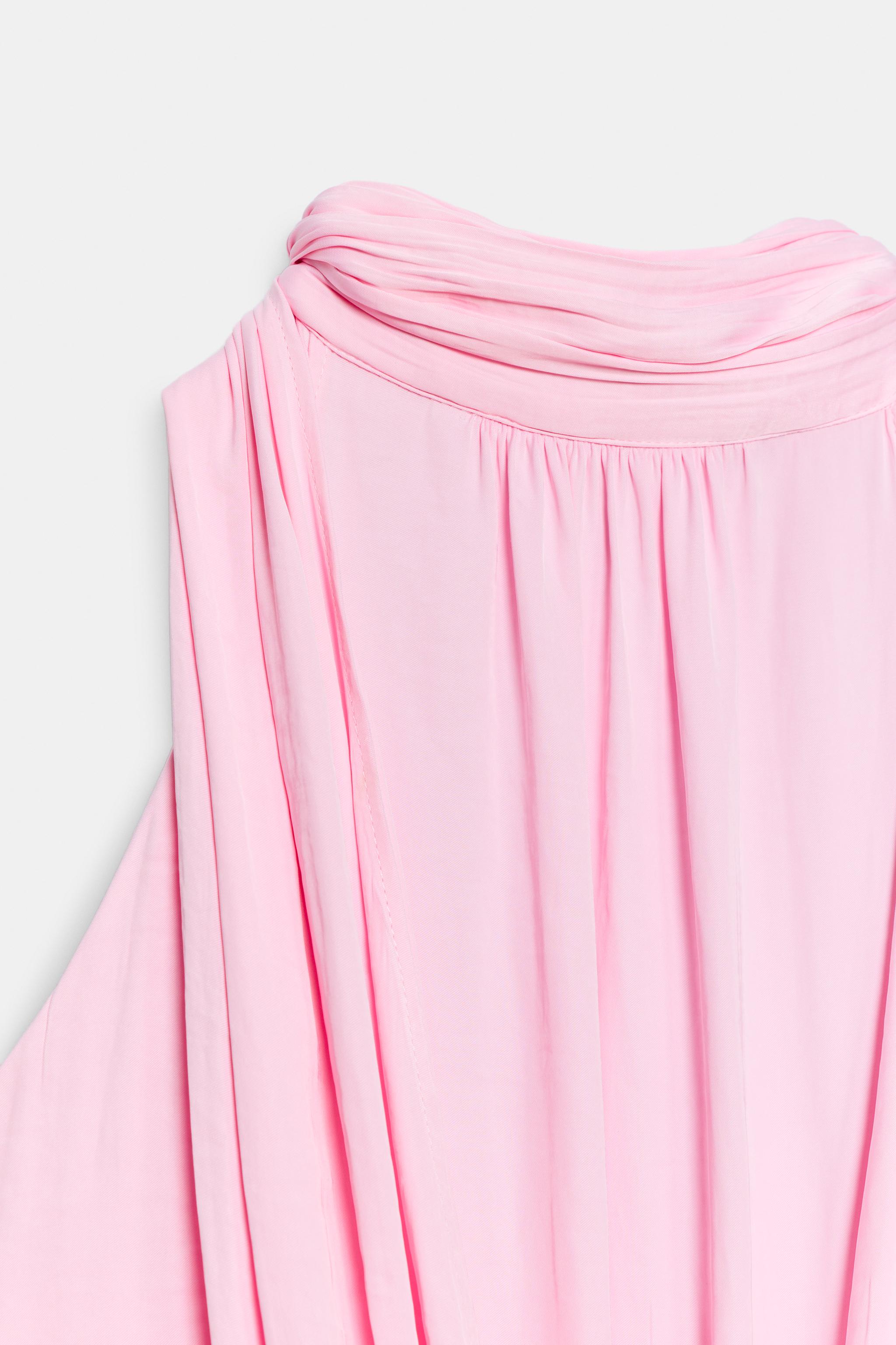 SATIN EFFECT HALTER TOP