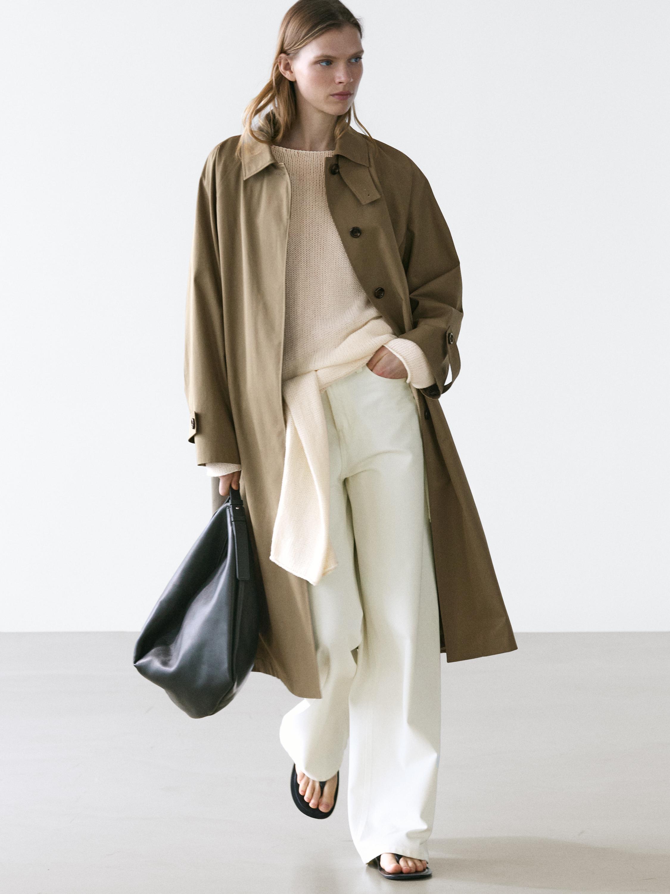 Oversize trench coat with check lining