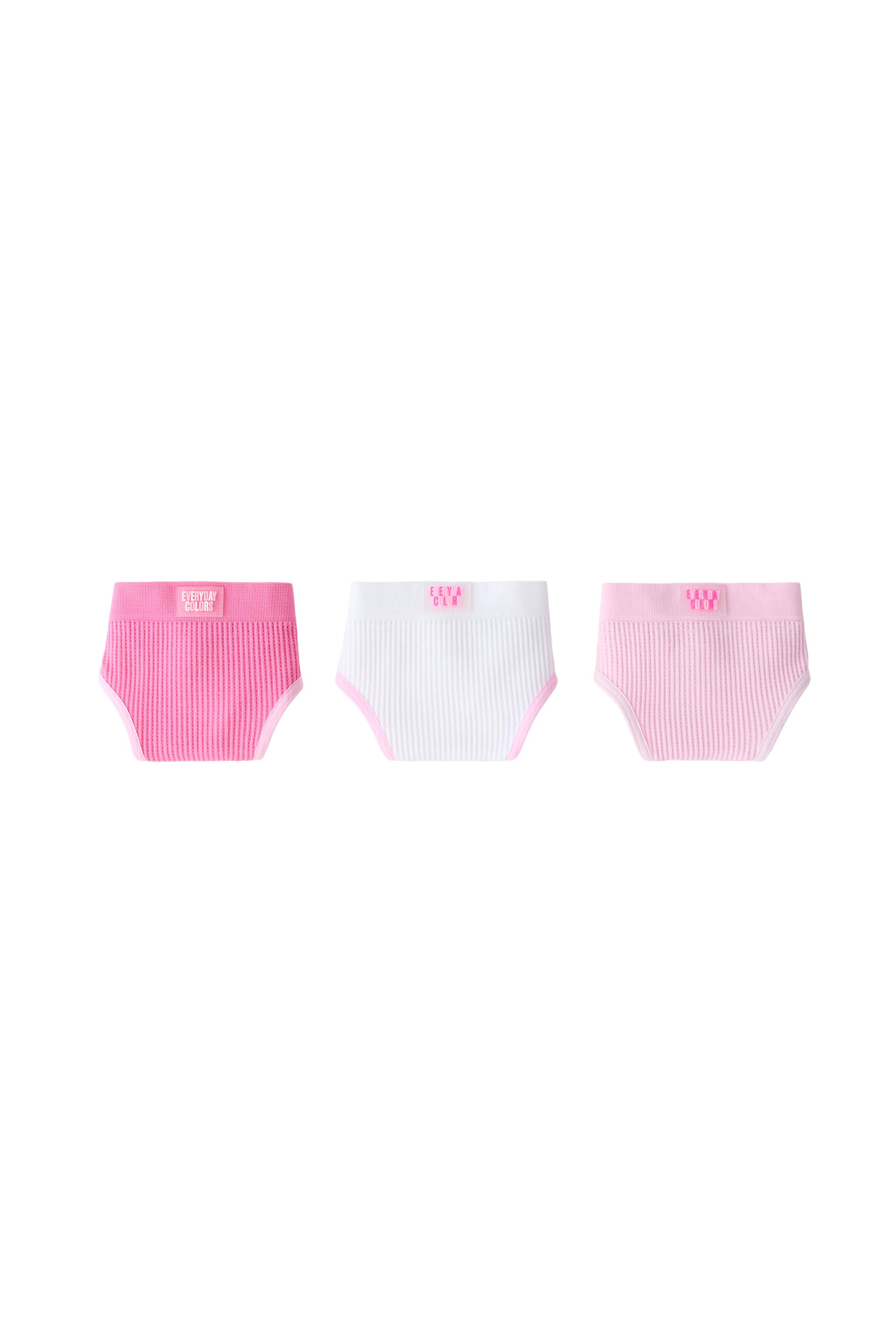 8-14 YEARS / THREE-PACK SEAMLESS UNDERWEAR