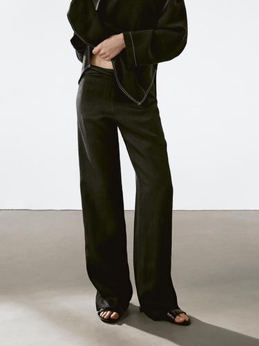 Zara Straight-leg trousers with waist detail - Black