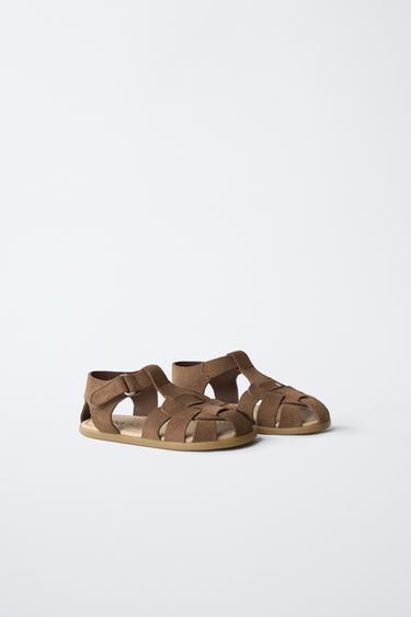 SANDALES EN CUIR STYLE PLAGE PIEDS NUS - Marron de Zara - Image 2
