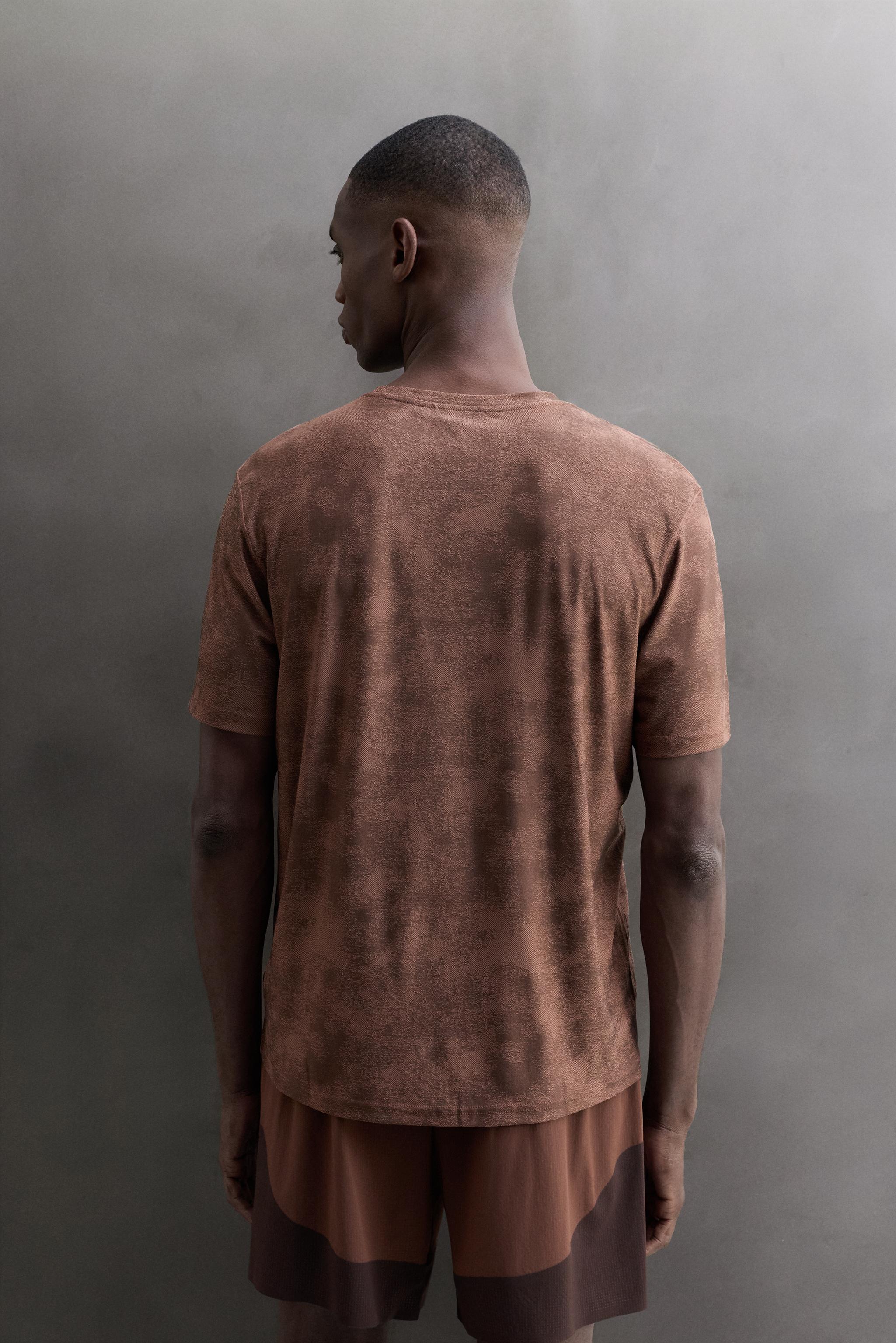 Zara KONTRAST TEKNİK JAKARLI KUMAŞ T-SHIRT görsel 3