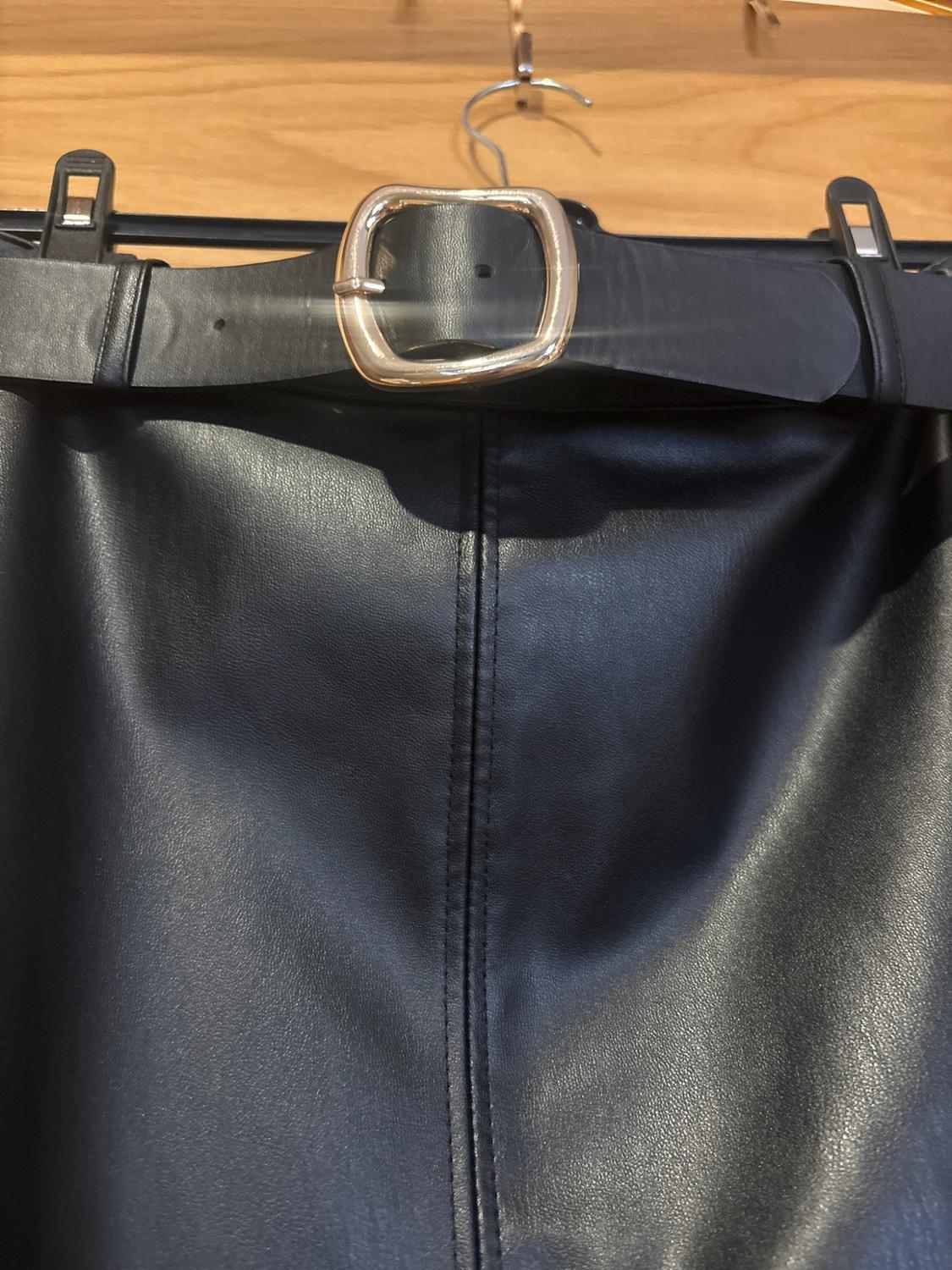 FAUX LEATHER LAYERED SKIRT - Image 4