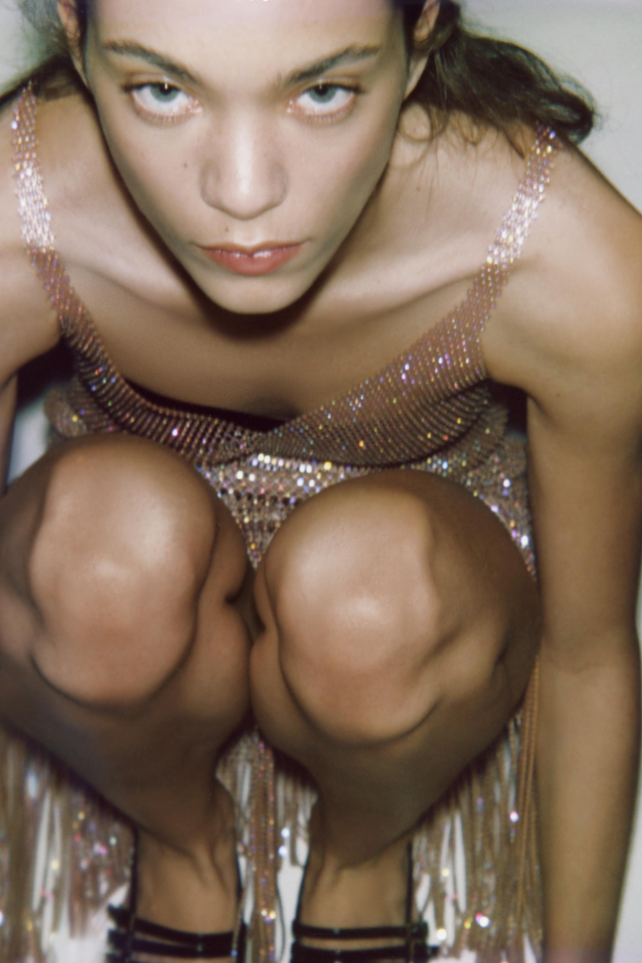 Barcha teshiklarda chiroyli va juda yosh Porno videolarning uchdan birida kaltaklash jazosi mavjud.