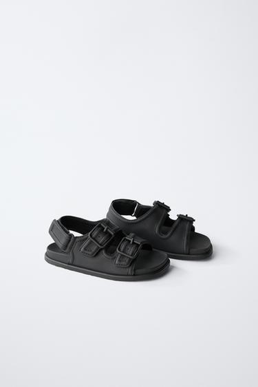 SANDALIA HEBILLAS - Negro de Zara