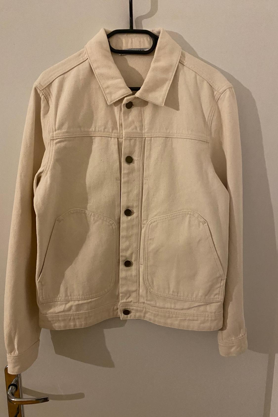TEXTURED JACKET WITH POCKETS