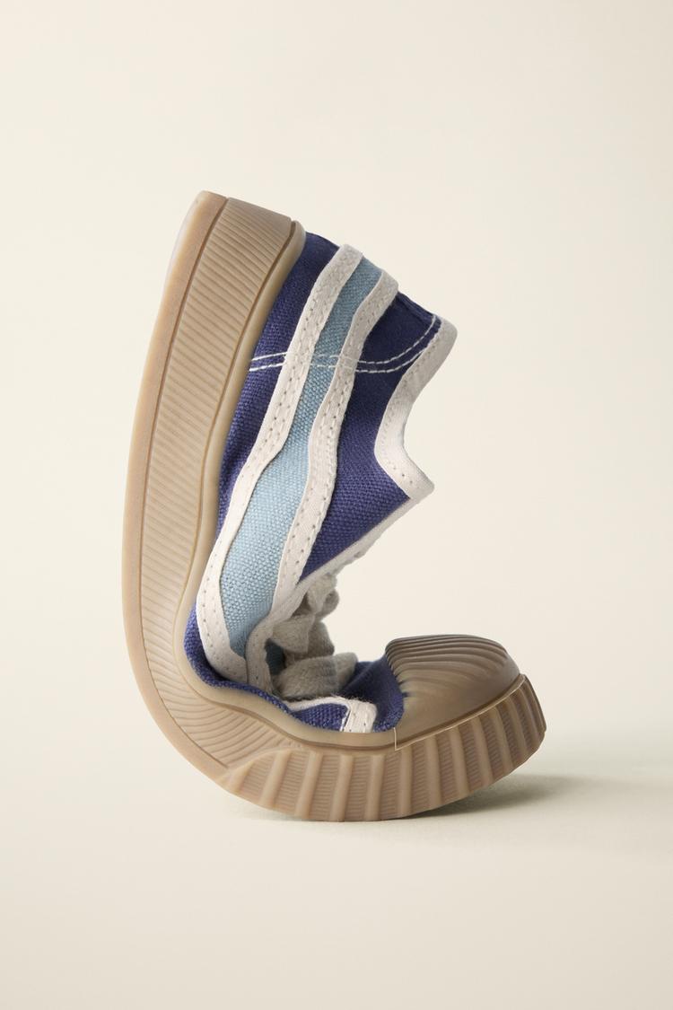 TENIS CREADOS POR CARAMEL LONDON X ZARA 3